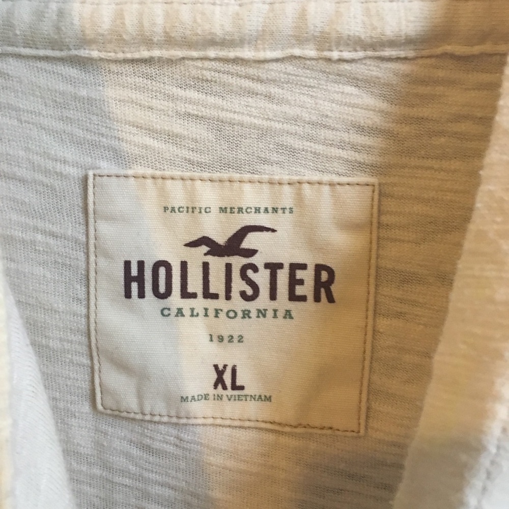 Hollister cream hoodie
